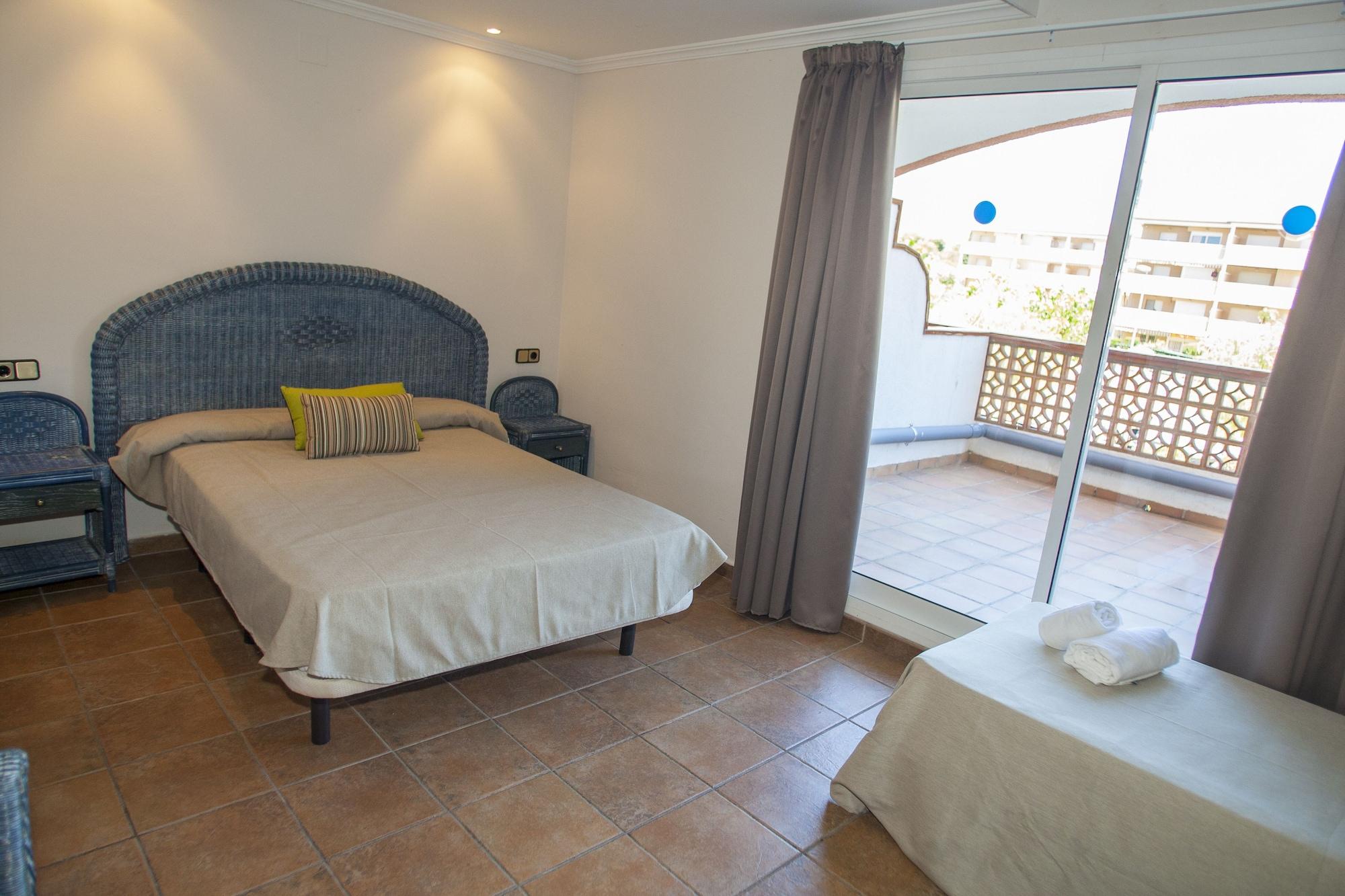 Hotel Comarruga Platja Dış mekan fotoğraf