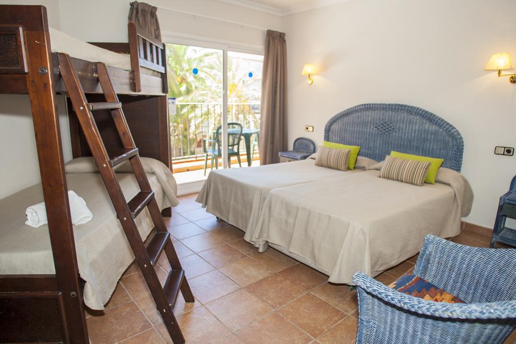 Hotel Comarruga Platja Dış mekan fotoğraf
