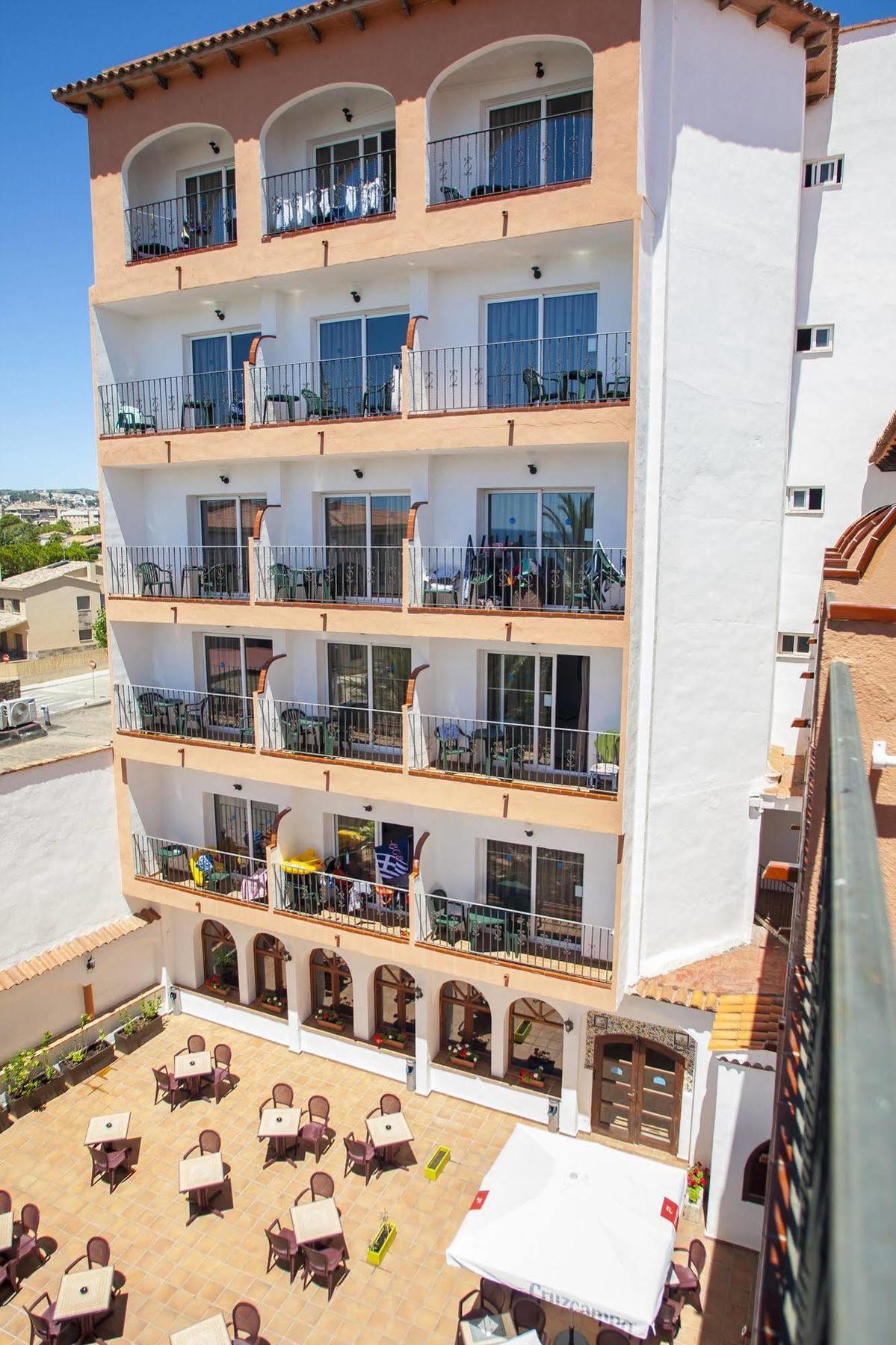 Hotel Comarruga Platja Dış mekan fotoğraf